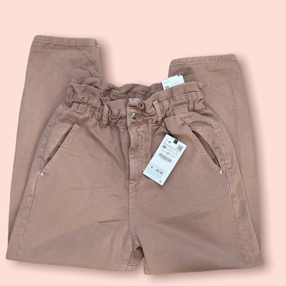 Zara Paperbag Jeans - Picture 2 of 3